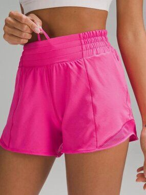 NEW Lululemon Hotty Hot High-Rise Lined Short 4" Sonic Pink Size 6